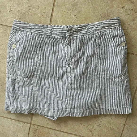 DOCKERS Seersucker Skort Blue White Striped Cotton Mini Skirt Preppy | Size 10P - Picture 3 of 13